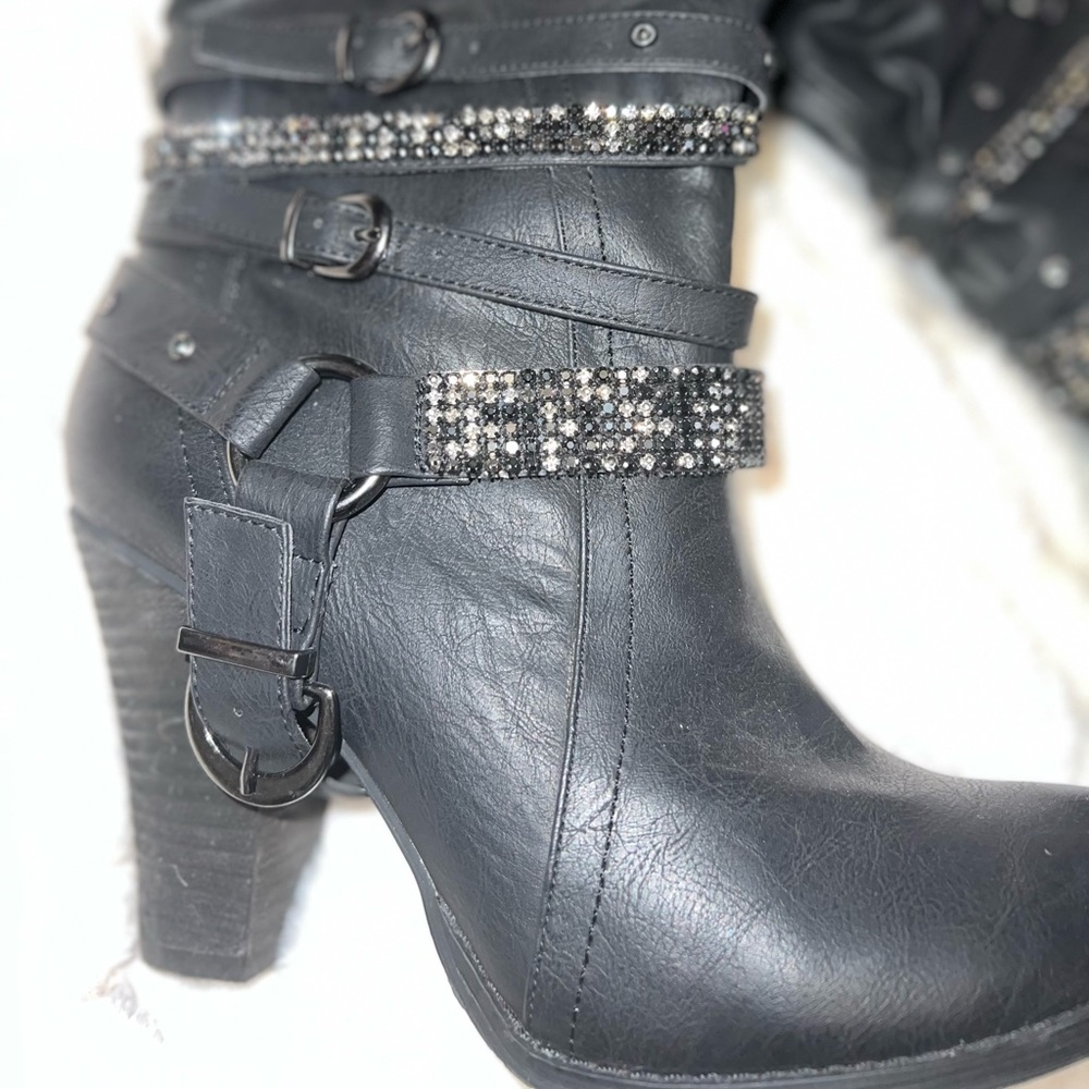 Not Rated Black Swag Winter Glitter Boots